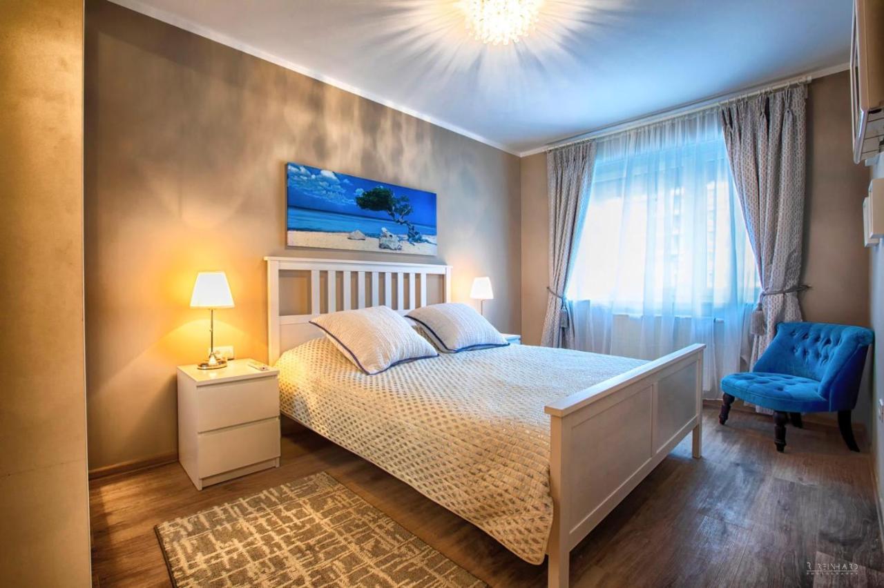 Appartamento Apartament Heavenly Heaven Braşov Esterno foto